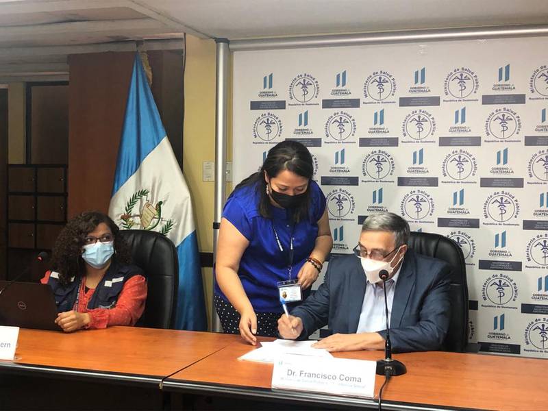 Guatemala emite alerta sanitaria por nueva variante del Covid-19 llamada ómicron