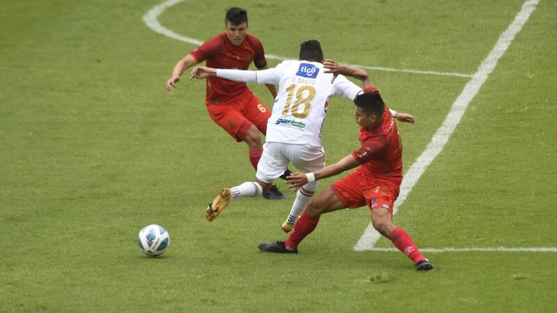 Así podrán alinear Municipal y Comunicaciones en el clásico 316