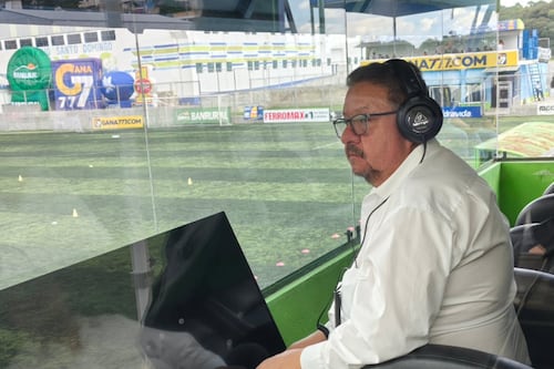 Comentarista José Antonio Corado pide la salida de Tena