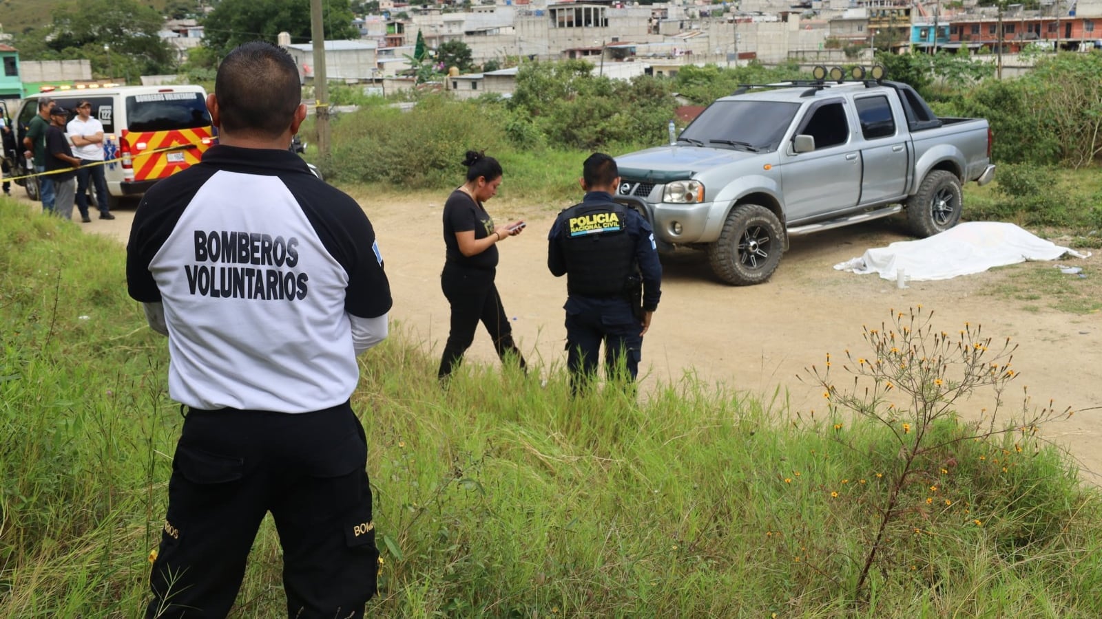 Bomberos Voluntarios atendieron la emergencia. Foto: CBV