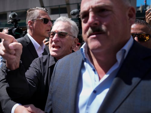 Robert De Niro entra en escena y se convierte en el rostro de la campaña de Biden contra Trump