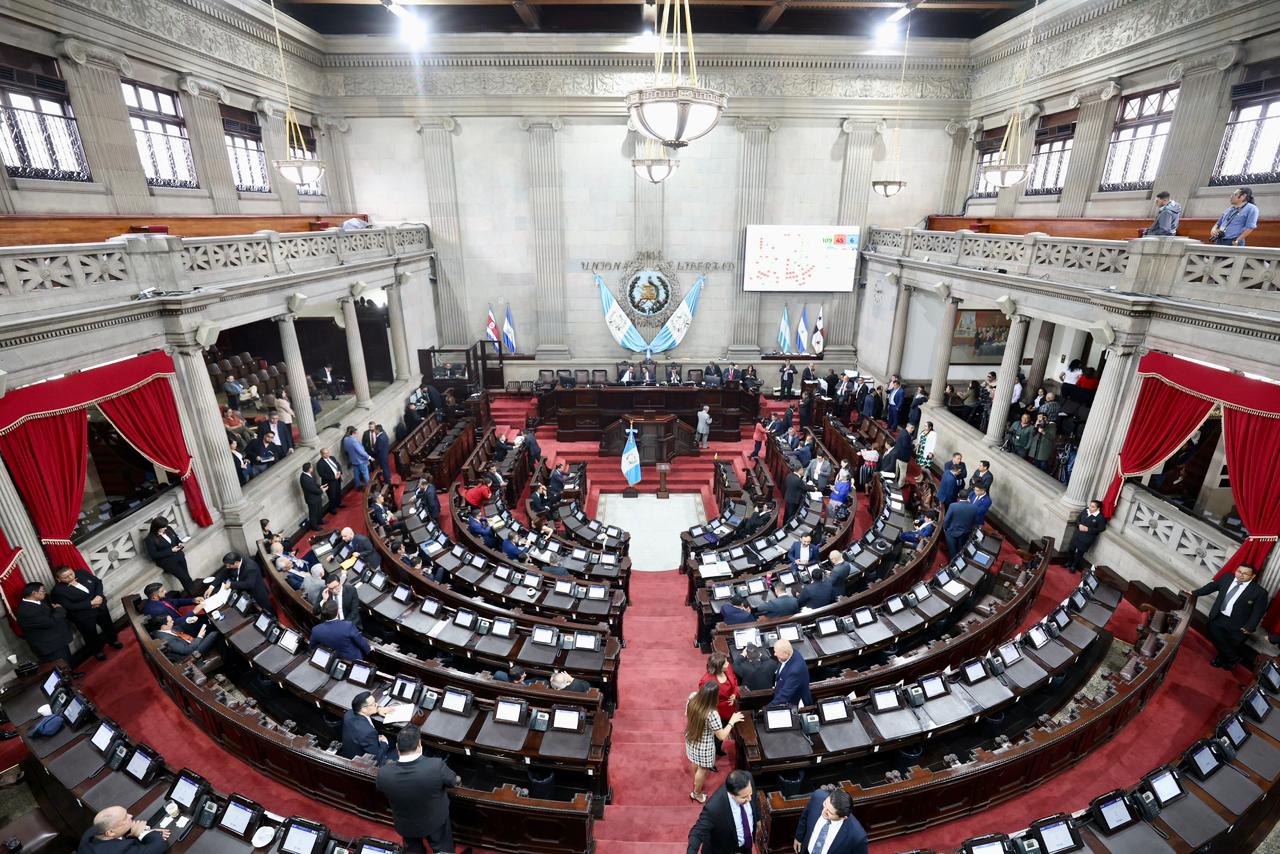 EE.UU. pide acelerar aprobación de ley para frenar dinero del narcotráfico