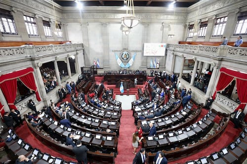 EE.UU. pide acelerar aprobación de ley para frenar dinero del narcotráfico