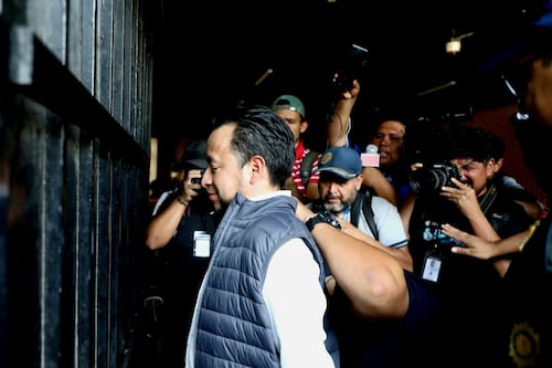 Prisión preventiva de Luis Pacheco y Héctor Chaclán se prolonga por falta de juez