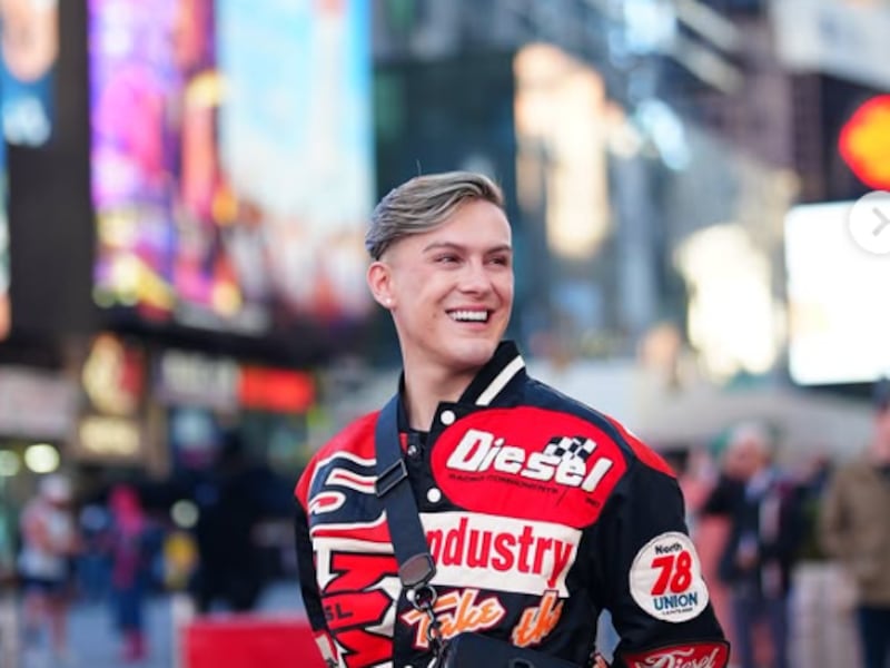 Esto dijo Peter Véliz tras viralizarse video de su “cordón de seguridad”