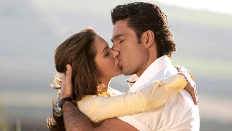 Lucero habla de las grabaciones íntimas que tuvo con Fernando Colunga en “Soy tu dueña”