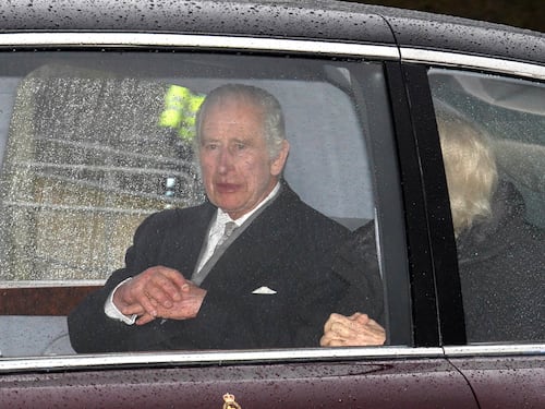 Preocupación en Reino Unido por salud del rey Carlos III: ‘Operación Puente de Menai’ ve ajustes en caso de que muera el monarca