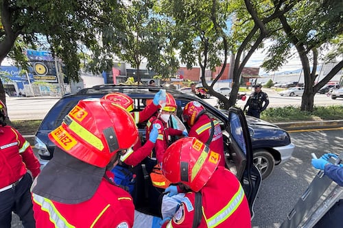 Bomberos Municipales exigen respeto a las unidades de emergencia