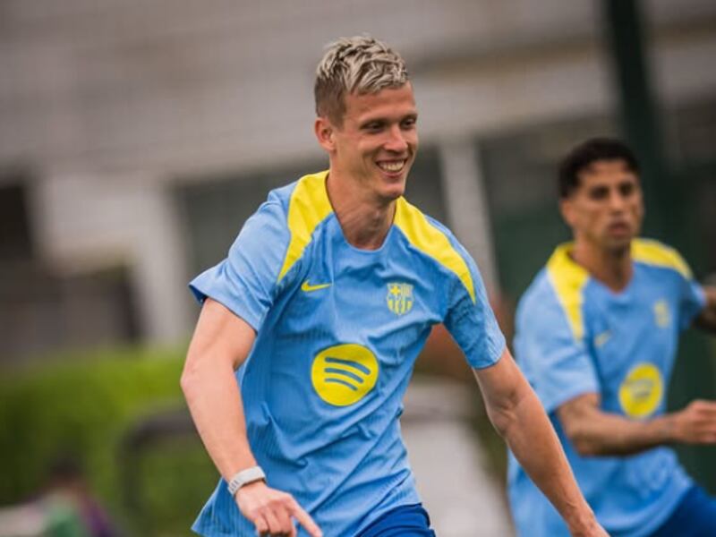 El Barcelona-Celta se detiene por emergencia médica