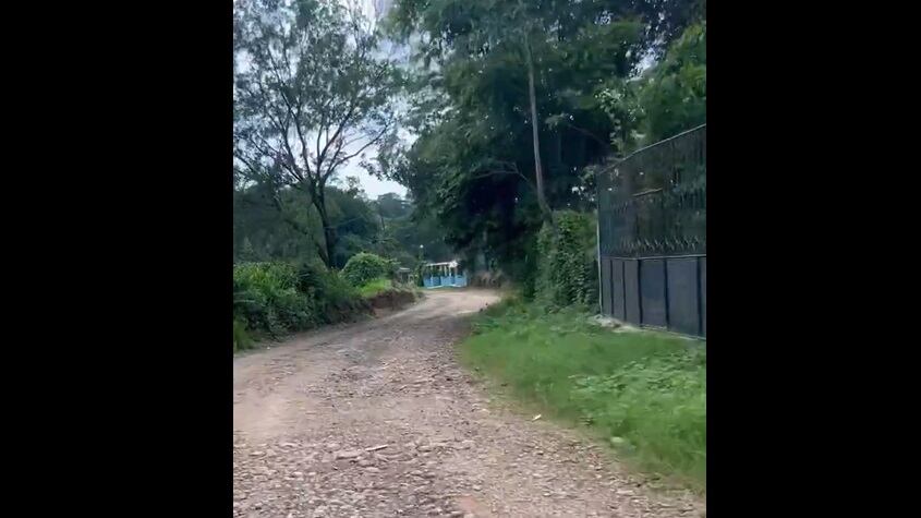 El camino que la empresa debía pavimentar está ubicado en San Marcos. Foto captura de pantalla.