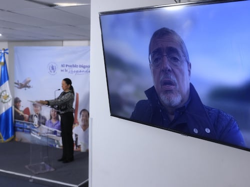 Bernardo Arévalo envía mensaje de aliento a Xelajú MC previo a la final de la Copa Centroamericana