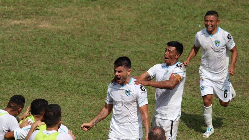 VIDEO. "Maxi" Lombardi le da la victoria a los cremas antes del duelo contra el América