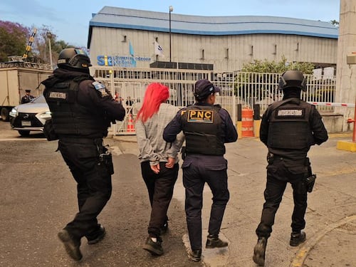 Capturan a Rosalinda, señalada de secuestrar y asesinar a un niño