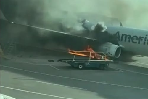 Cámara grabó el momento en que avión atropella a un peatón durante el despegue en el aeropuerto de Denver