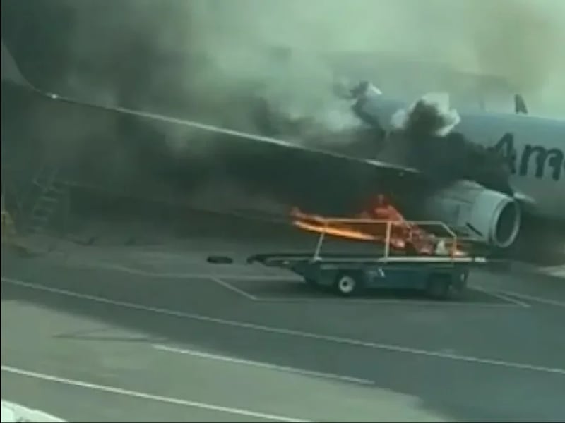 Cámara grabó el momento en que avión atropella a un peatón durante el despegue en el aeropuerto de Denver