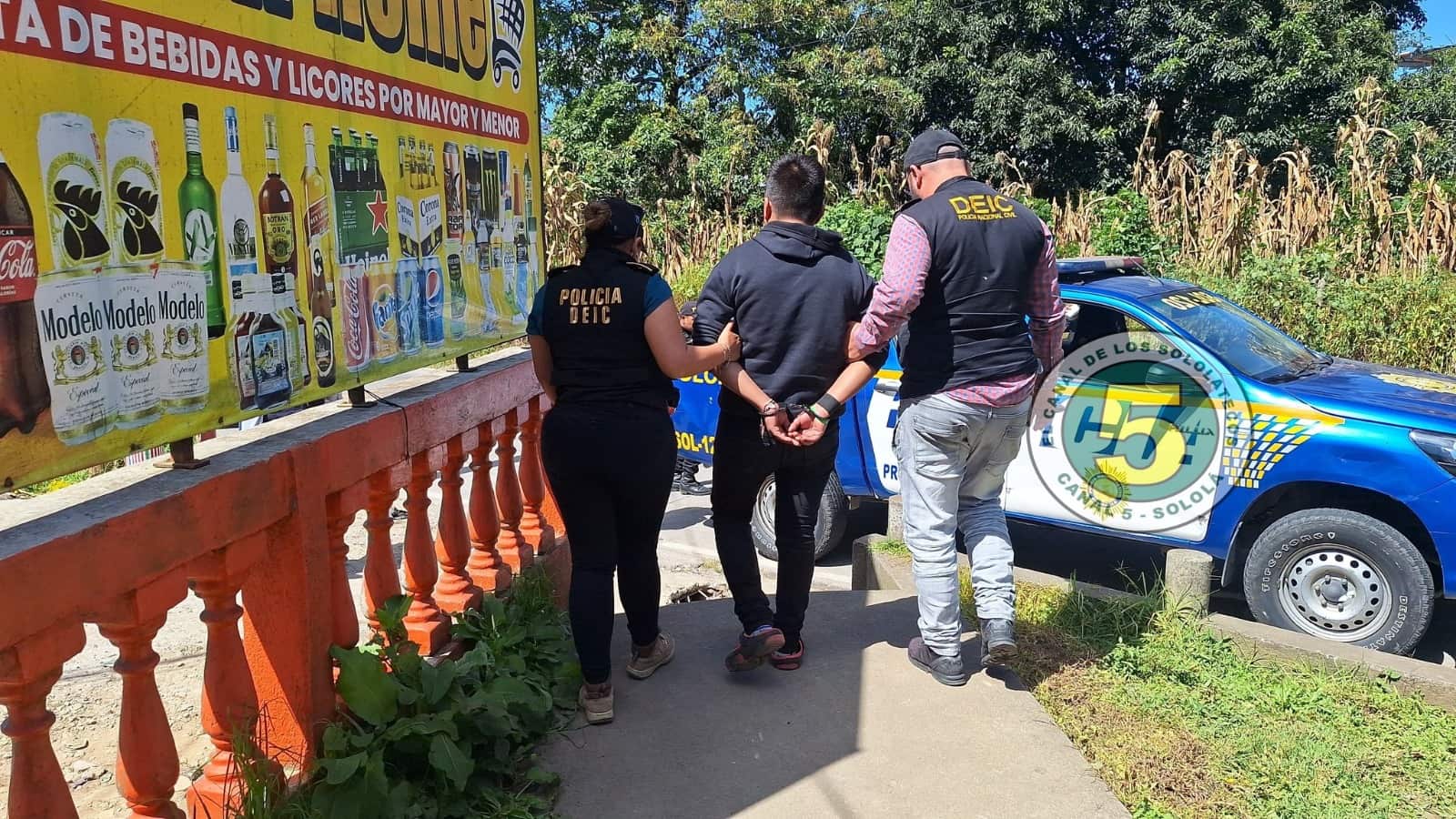 La acción se realizó dando cumplimiento a la orden de allanamiento. Foto: RRSS