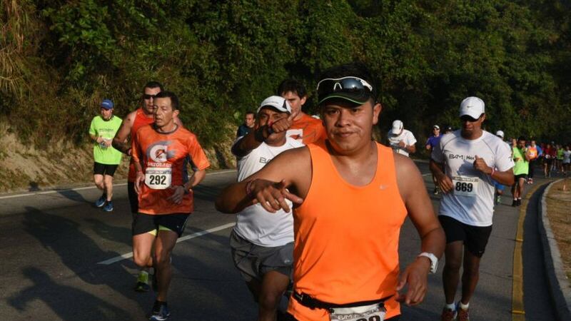 Se aproximan cuatro carreras en territorio guatemalteco