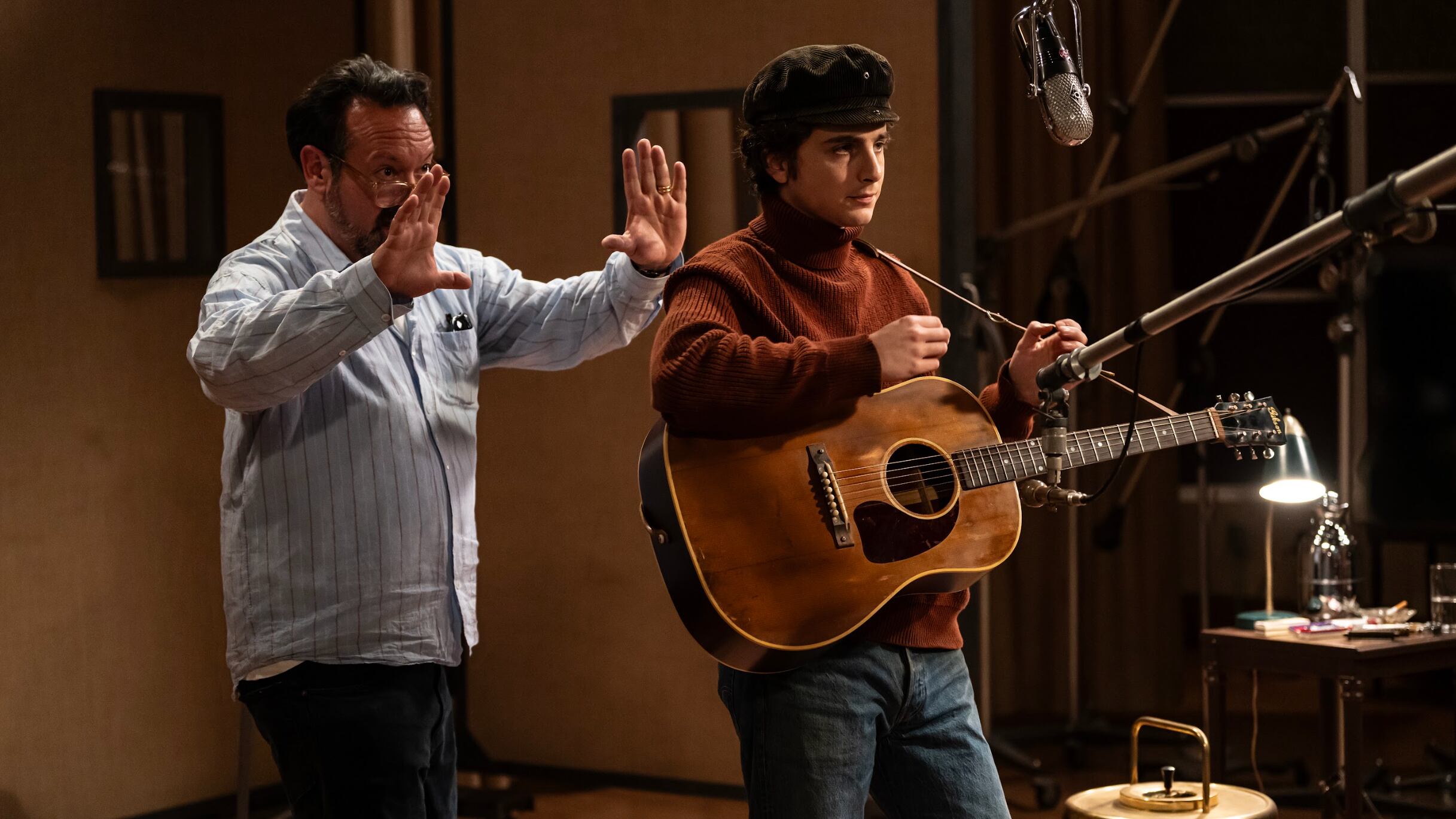 Timothee Chalamet como Bob Dylan