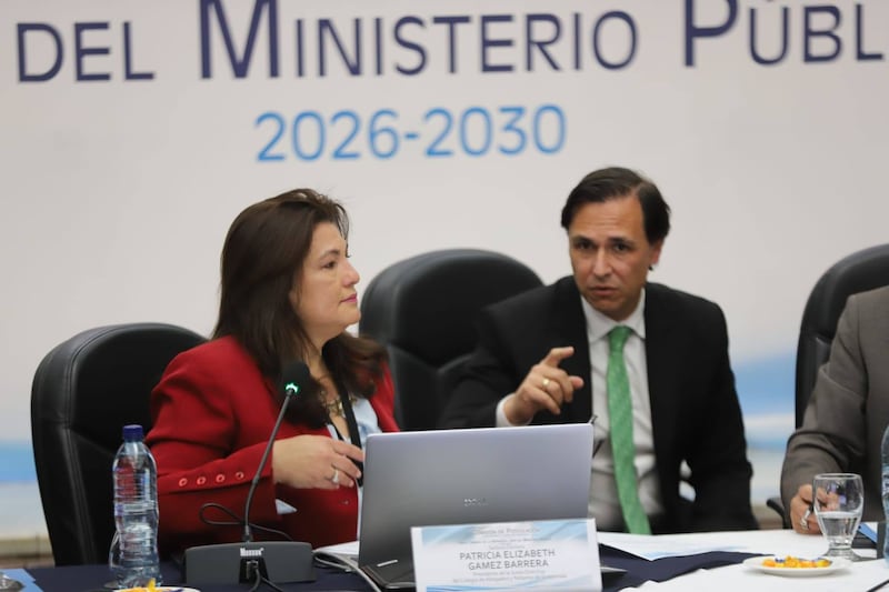 Patricia Gámez, presidenta del Colegio de Abogados y Notarios de Guatemala (CANG), es la secretaria de la Postuladora del MP.