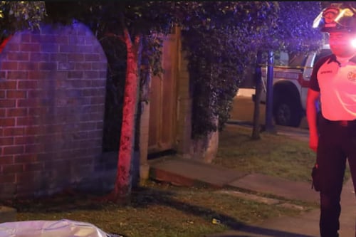 Mujer es asesinada en el Anillo Periférico