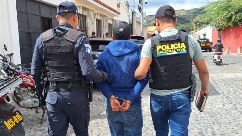 Desarticulan banda de asaltantes de turistas en Sacatepéquez