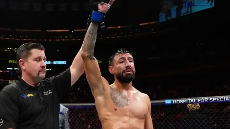 VIDEO. Chris Gutiérrez no olvida sus raíces guatemaltecas tras triunfo en UFC 281