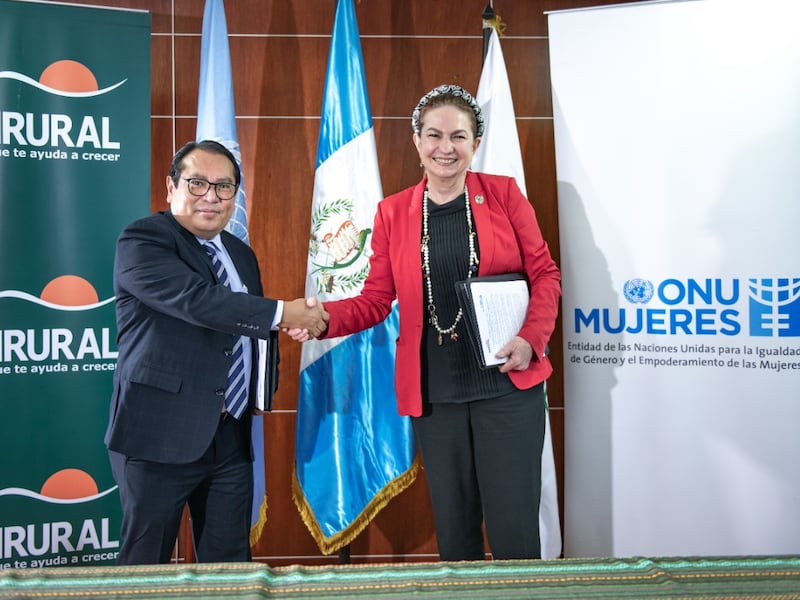ONU Mujeres y Banrural consolidan alianza para la inclusión financiera