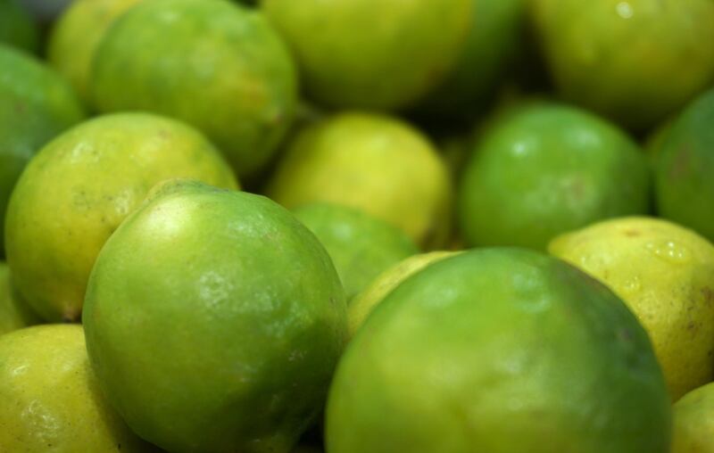 Los limones han tenido un "ligero" aumento en el precio.