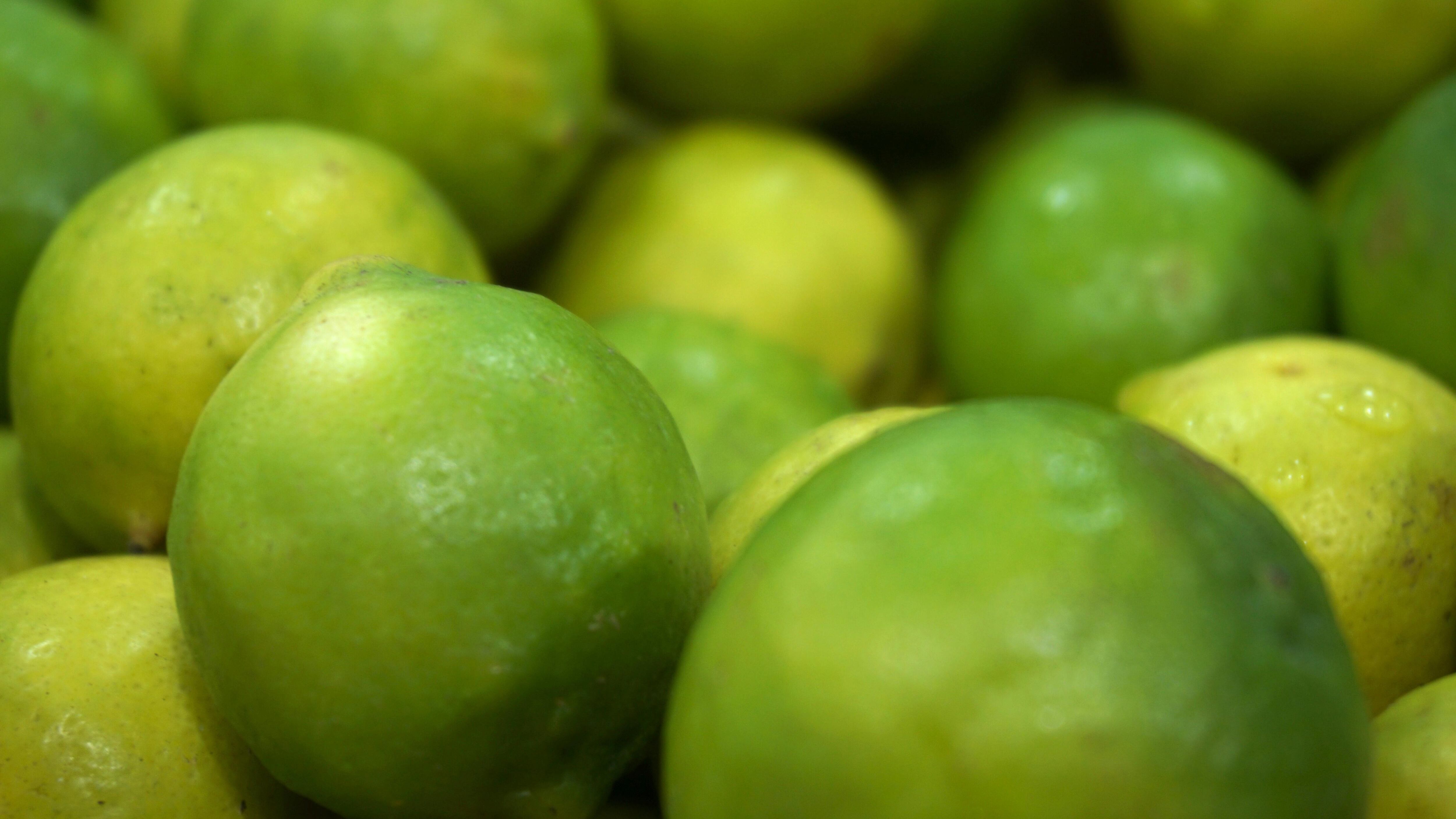 Los limones han tenido un "ligero" aumento en el precio.