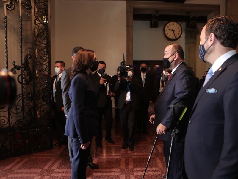 Gobierno de Guatemala dice estar “preparado" para colaborar con Departamento de Justicia de EE. UU.