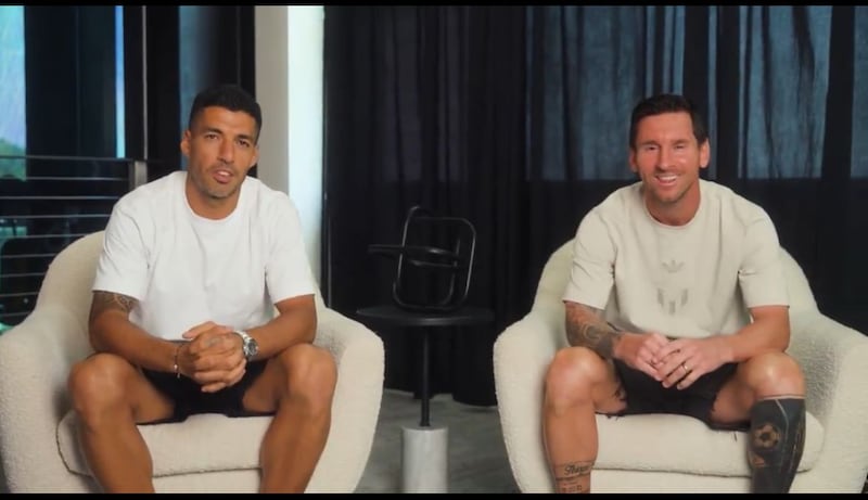 ¡Messi y Suárez tienen nuevo equipo!
Los cracks anunciaron la creación del Deportivo LSM, un club que competirá en Uruguay