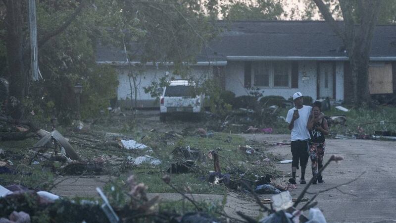 FOTOS. Potente tornado arrasa el centro de Ohio