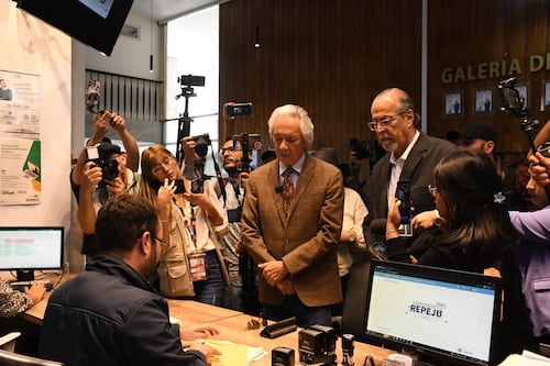 José Rubén Zamora solicita cierre de la Fundación contra el Terrorismo