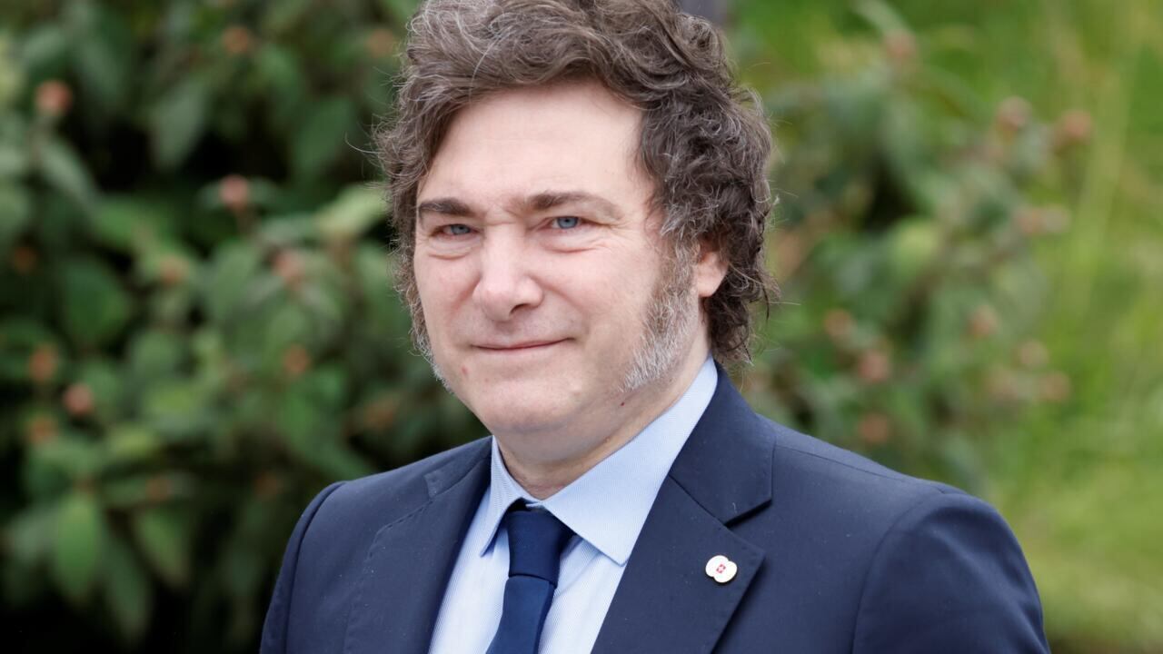 Milei expresa su optimismo con el levantamiento del cepo “No existe más el dólar oficial”