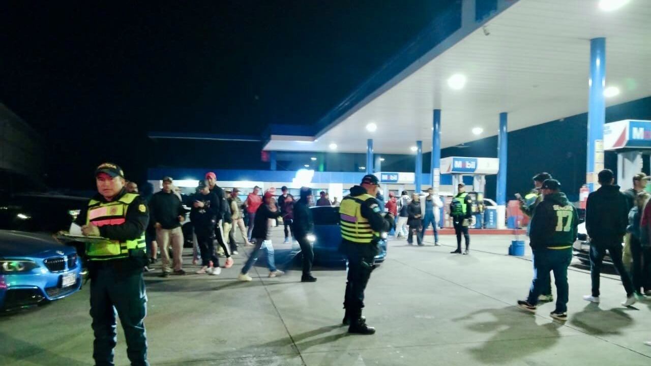 Carreras clandestinas en Quetzaltenango.