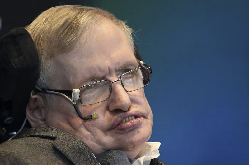 Esta fue la advertencia de Stephen Hawking sobre el cometa 3I/ATLAS