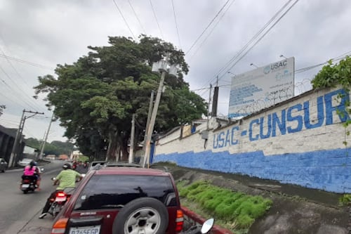 VIDEO. Encapuchados armados irrumpen en CUNSUR y generan tensión