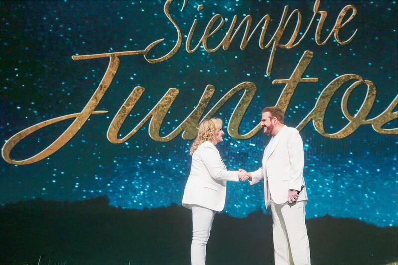 PIMPINELA en Guatemala: ¡Prepárate para una noche llena de drama y pasión!
El icónico dúo argentino regresa al país con sus grandes éxitos