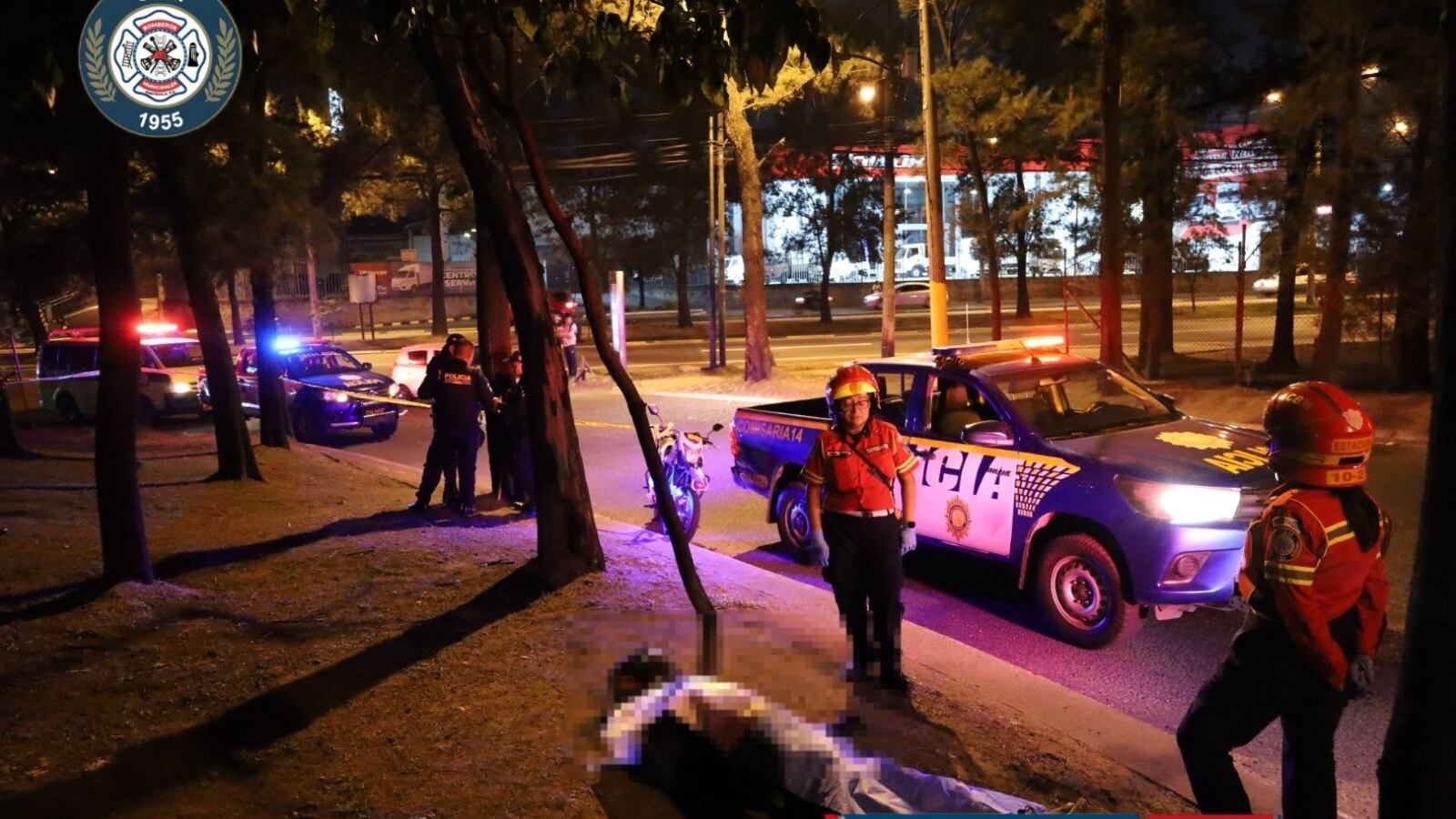 Hombre asesinado durante robo de motocicleta en la zona 12. Foto: CBM