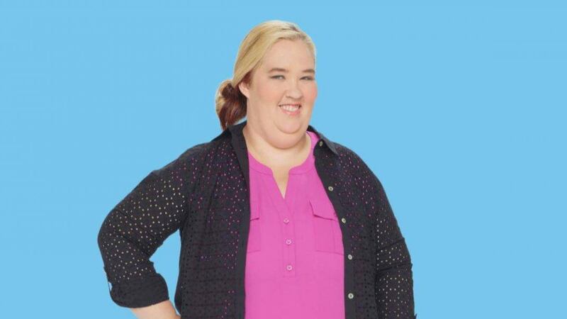 FOTOS. Mama June muestra su nuevo cuerpo en una sesión en lencería