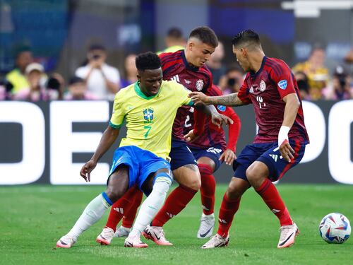 ¡POLÉMICO EMPATE! ¡64 años después, Costa Rica no pierde contra Brasil!