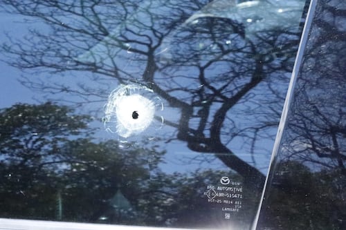 Ataque armado contra camionetilla deja dos heridos en bulevar Liberación