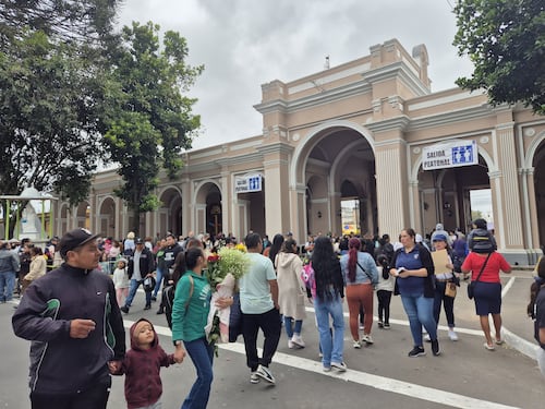 VIDEO. Así es el panorama en el Cementerio General este Día de La Madre