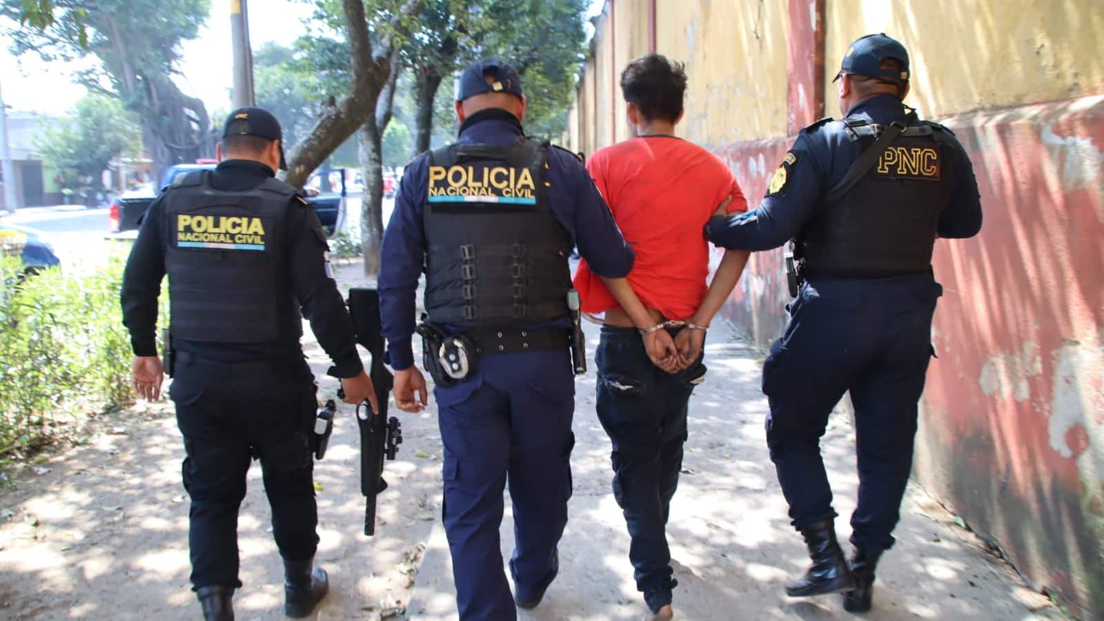 El Payaso fue detenido durante un operativo. Foto: PNC