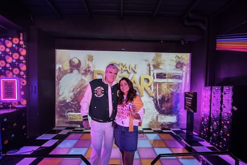 Hermandad y fuerza: sumérgete en el mundo de Stranger Things con una fragancia que te transporta a los 80s