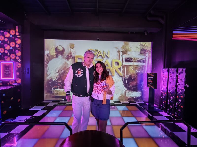 Hermandad y fuerza: sumérgete en el mundo de Stranger Things con una fragancia que te transporta a los 80s