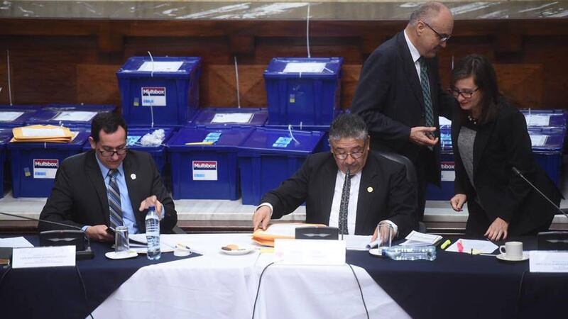 Postuladora continúa evaluación de impedimentos contra aspirantes a Fiscal General