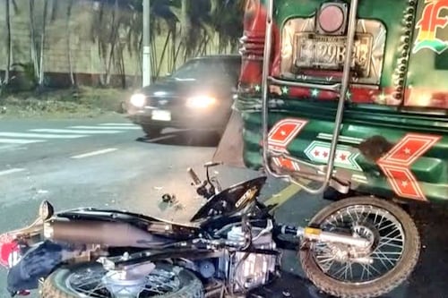 Video muestra fatal accidente de motorista en Santa Lucía Cotzumalguapa