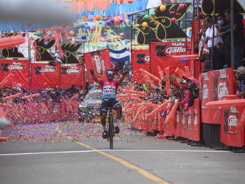 ¡Triunfo guatemalteco! Mardoqueo Vásquez conquista la nueva 'Etapa Reina' de la Vuelta