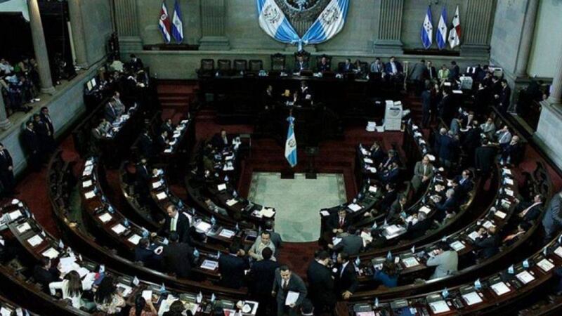 ¿Cuánto desembolsará el Congreso por el bono 14 a sus empleados?